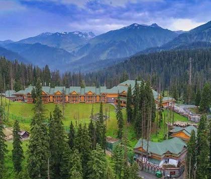 Best time to visit Kashmir: A Season-By-Season Guide