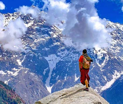 Rohtang Pass near Manali, part of Himachal Pradesh tour package
