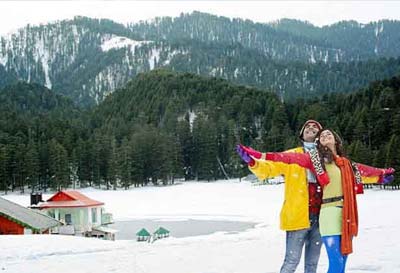 Rohtang Pass near Manali, Himachal Pradesh tour package